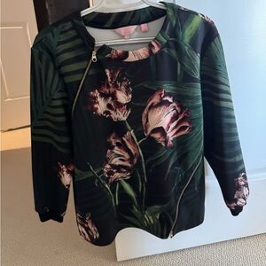 ted baker 3/4 sleeve top with flowers